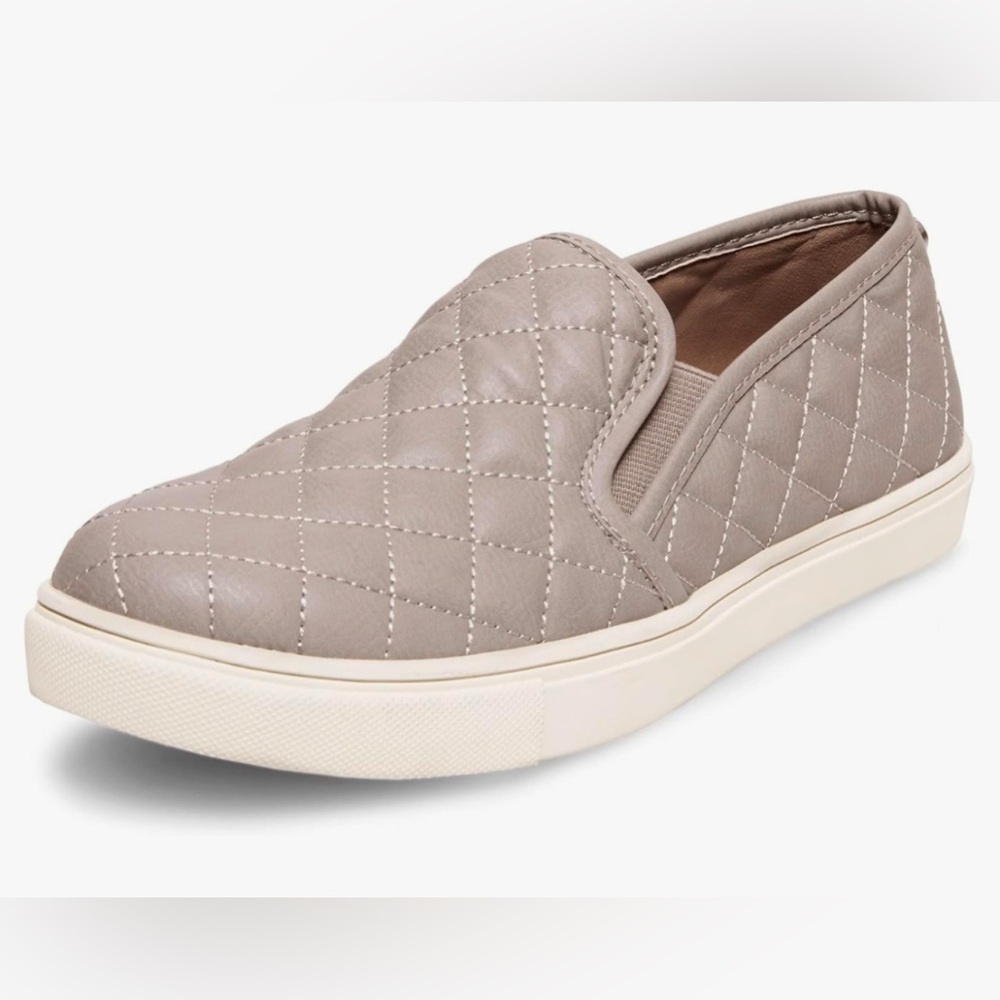 Steve Madden Women’s Gray ECENTRCQ Slip-On Sneakers. Size 8 Reg